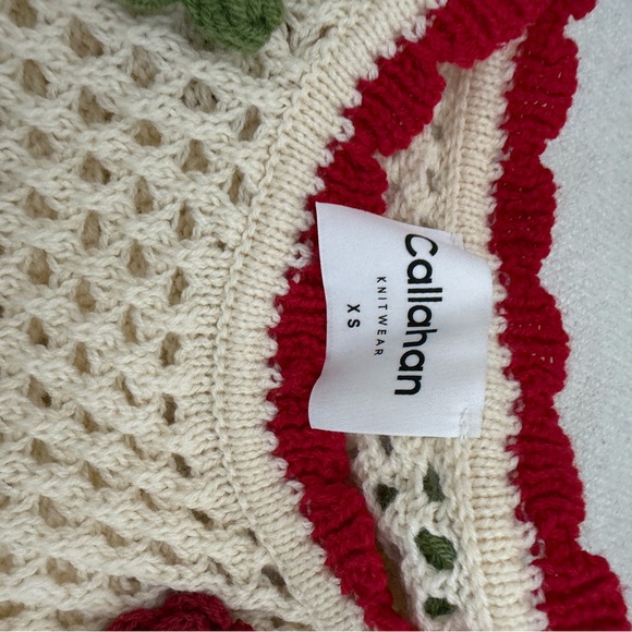 Callahan Knitwear Flor Top - Picture 4 of 4